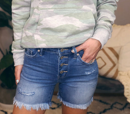 HIGH RISE BUTTON SHORTS