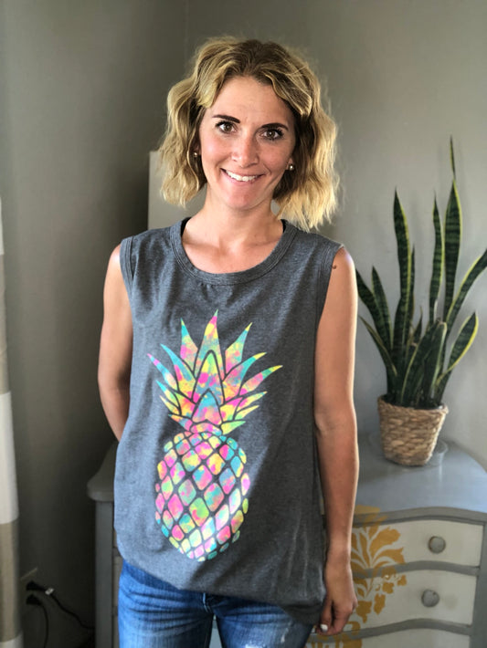 RAINBOW PINEAPPLE