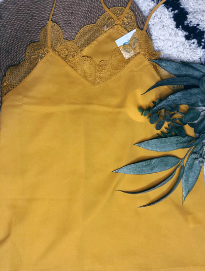 CAMI W/ LACE TRIM