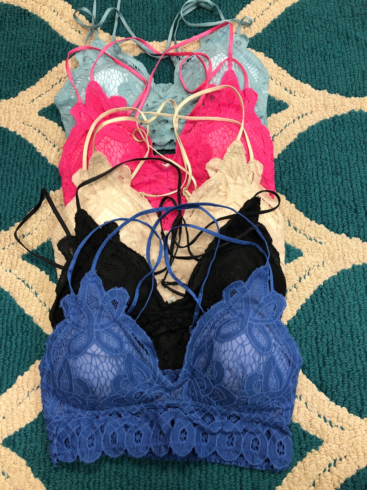 BRALETTE