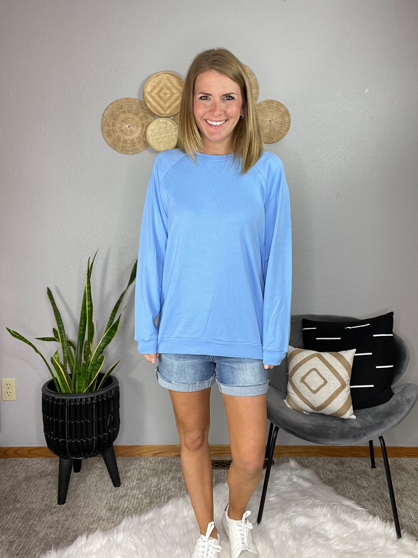 COTTON RAGLAN SLEEVE ROUND NECK PULLOVER