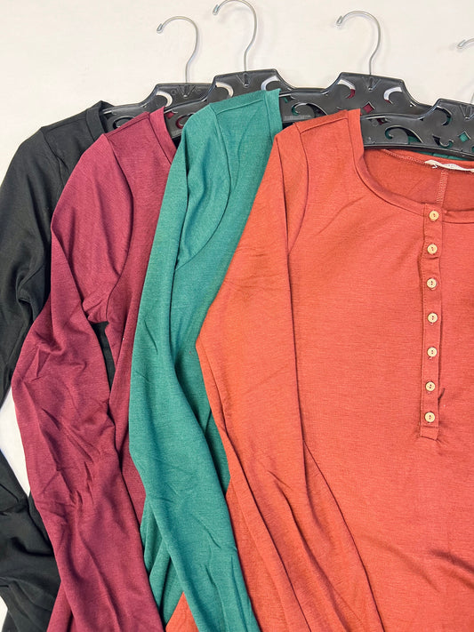 BF {22} LONG SLEEVE WOODEN BUTTON FRONT DRESS