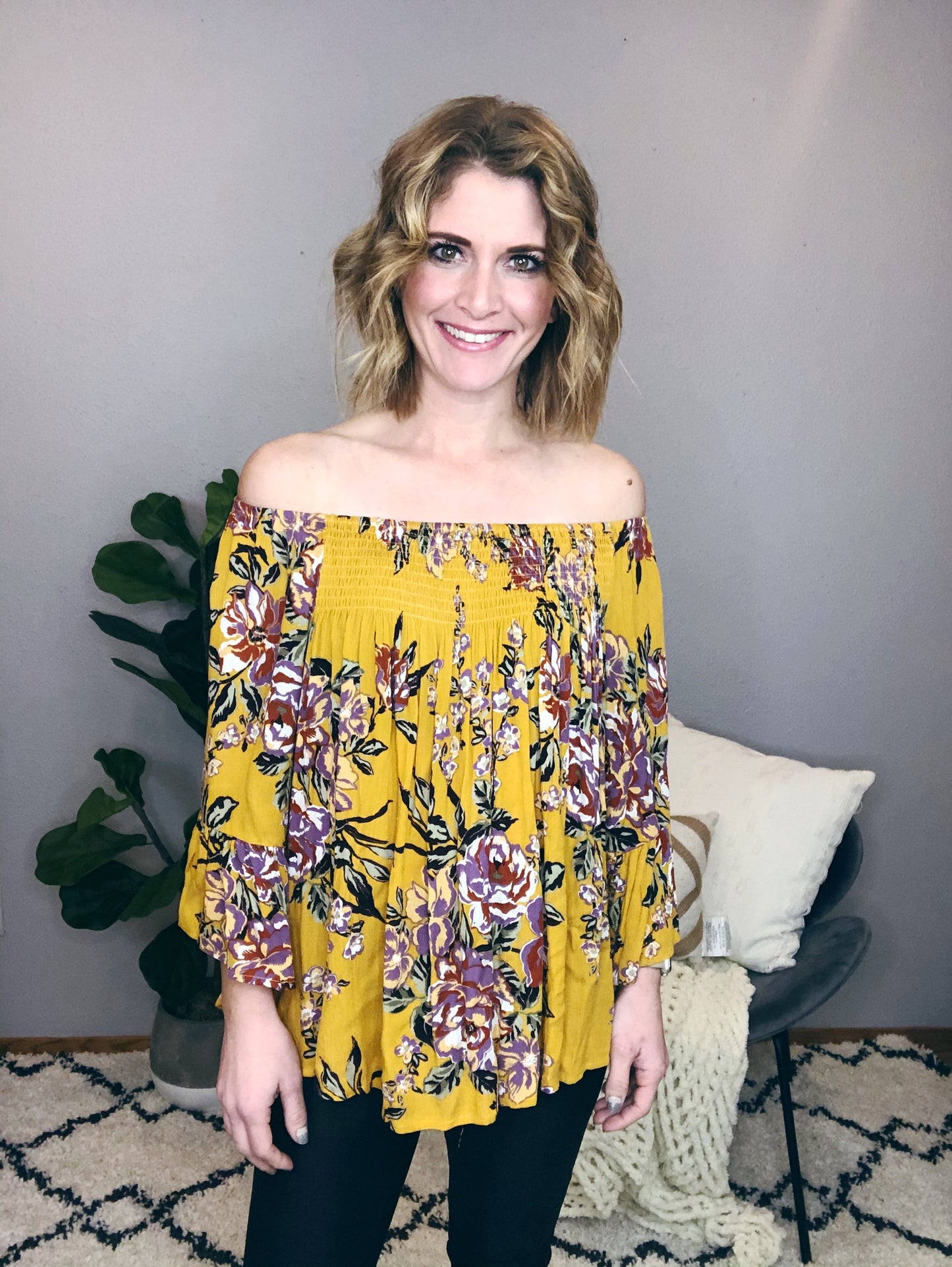 MUSTARD FLORAL TOP