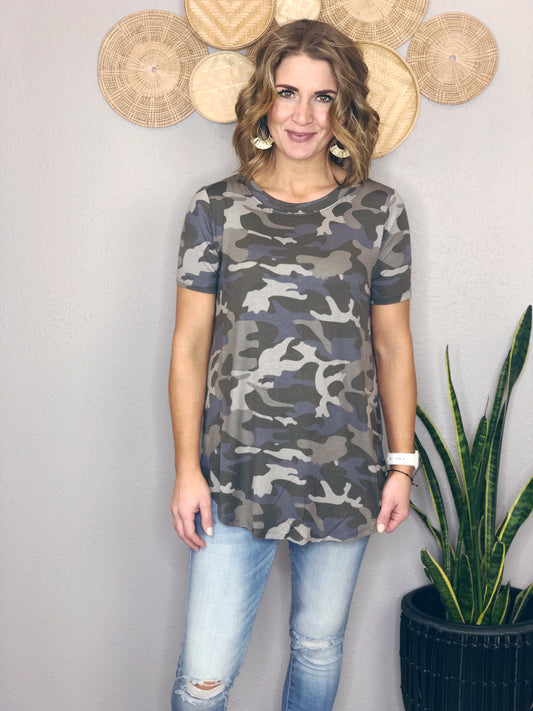 CAMO ROUND NECK TEE