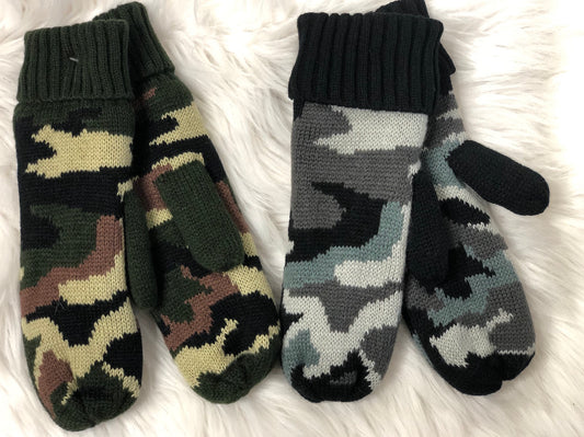 CAMO MITTEN