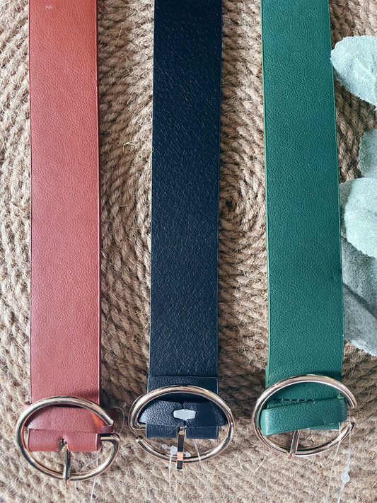 LEATHER BELT WITH ROUND BUCKLE