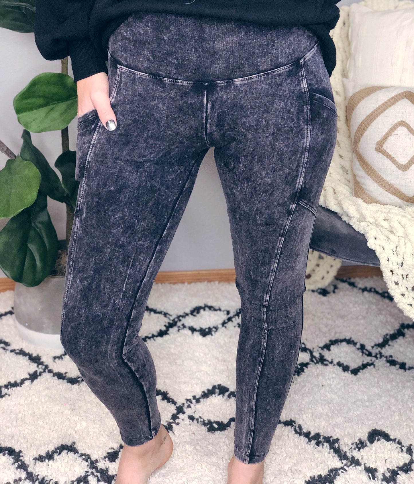 MINERAL WASH LEGGING W/ POCKETS