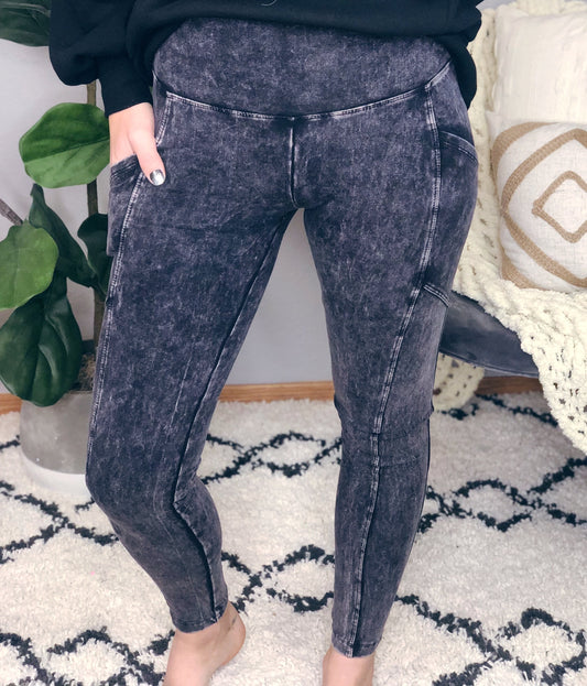 MINERAL WASH LEGGING W/ POCKETS