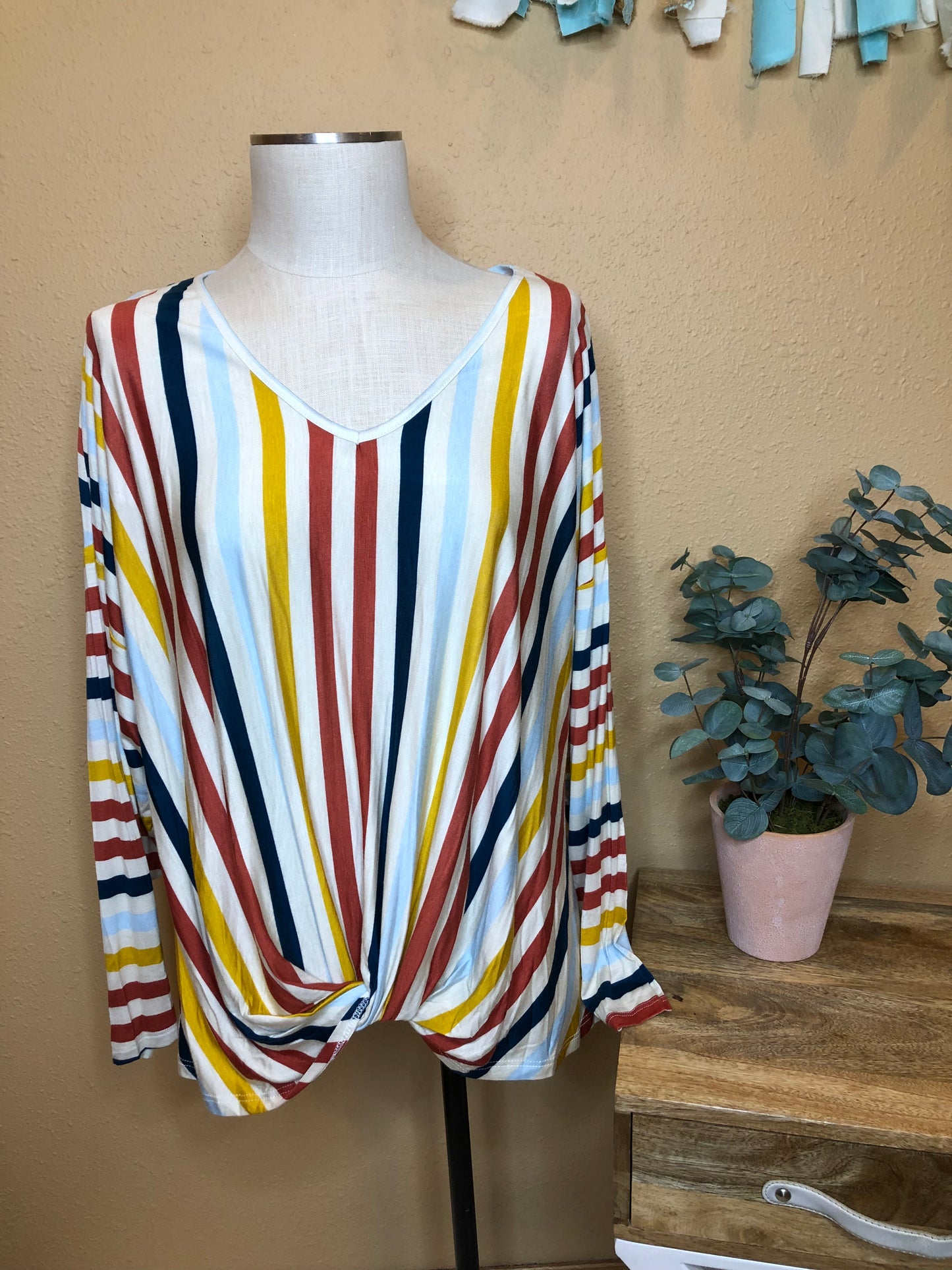 MULTI STRIPE TOP