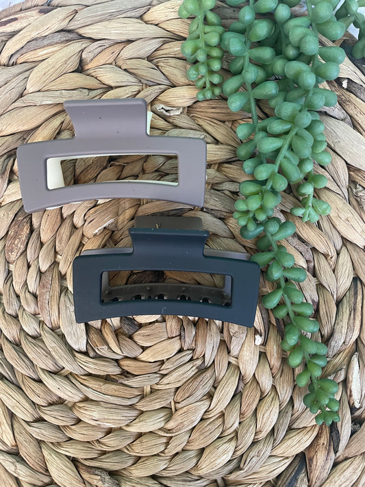 LARGER BLOCKED CLAW CLIP