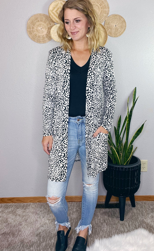 LEOPARD MID-THIGH POCKET CARDIGAN