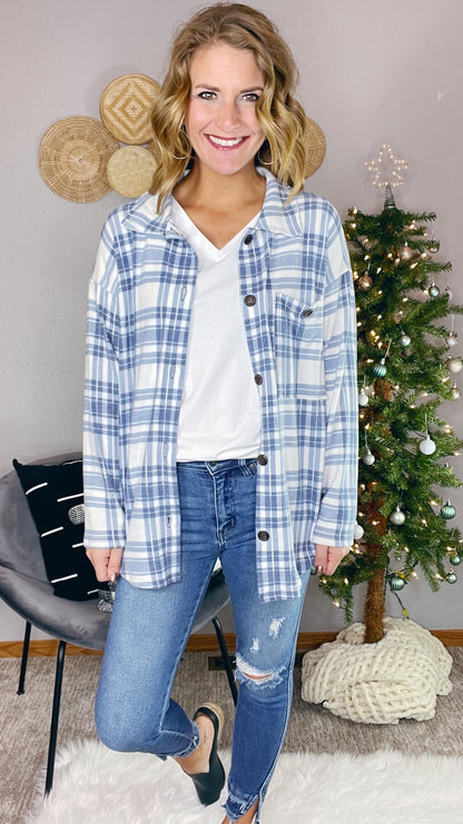 PLAID OVERSIZED BUTTON UP SHIRT