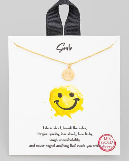 SMILE NECKLACE