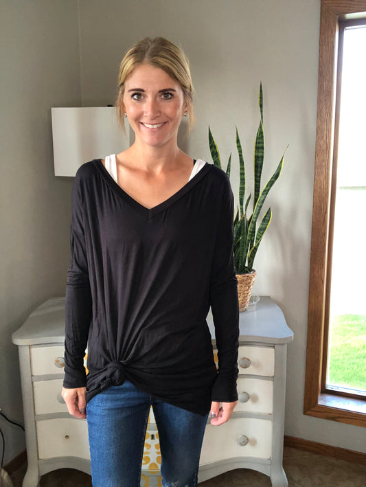 V-NECK LONG SLEEVE