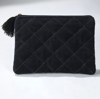 VELVET QUILTED POUCH