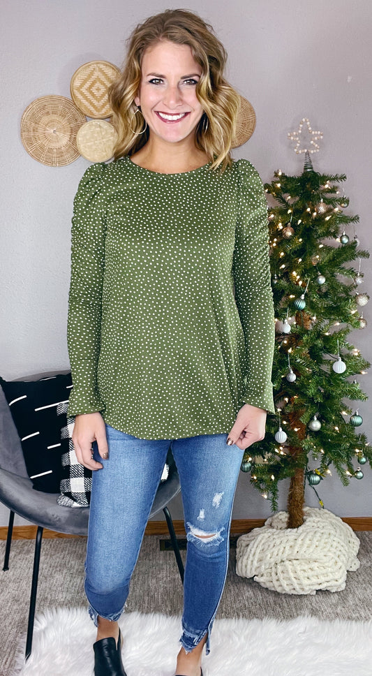 CINCHED SLEEVED DOTTED TOP