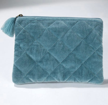 VELVET QUILTED POUCH