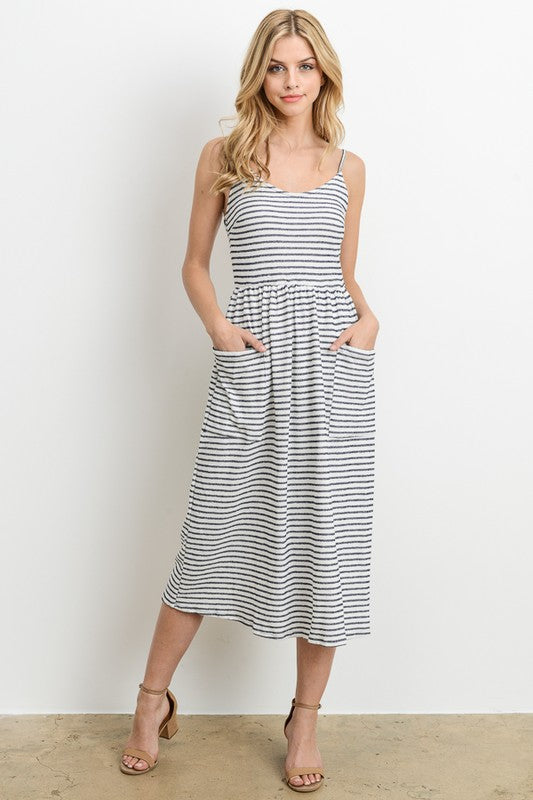 BLACK AND WHITE STRIPED DRESS