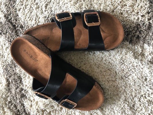BUCKLE SANDAL