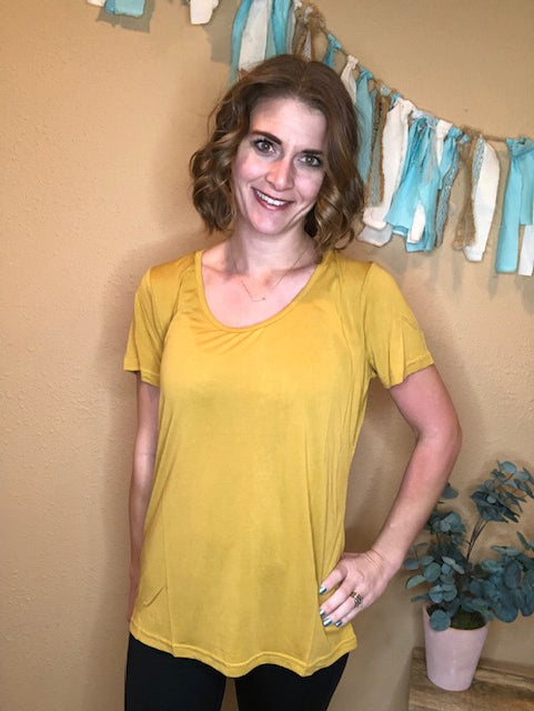 BASIC KNIT TOP