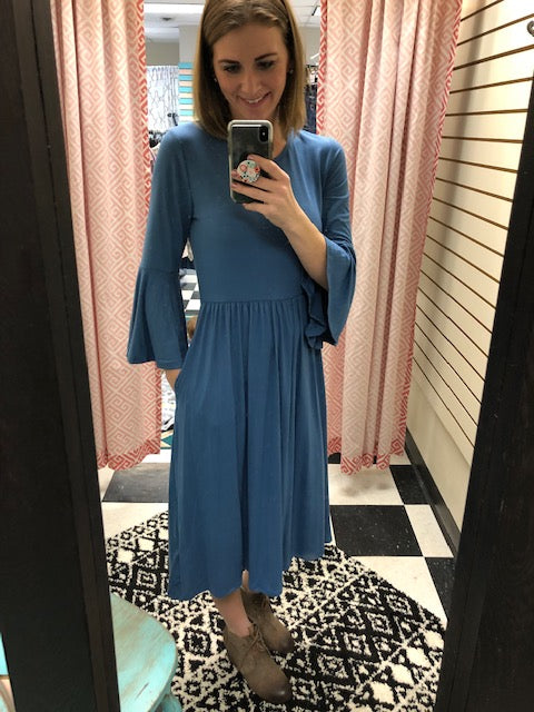 BELL SLEEVE DRESS