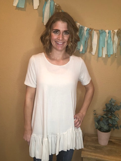RUFFLE TOP
