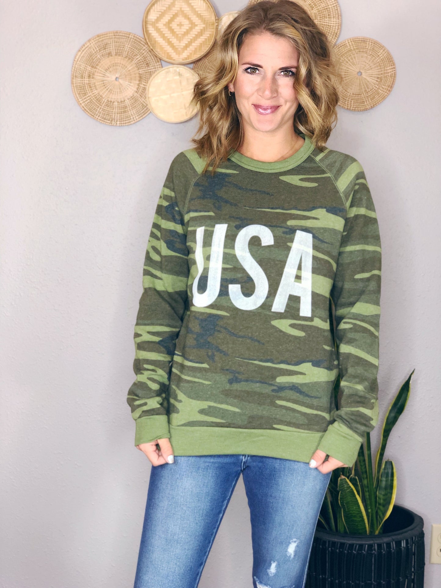 CAMO USA SWEATER
