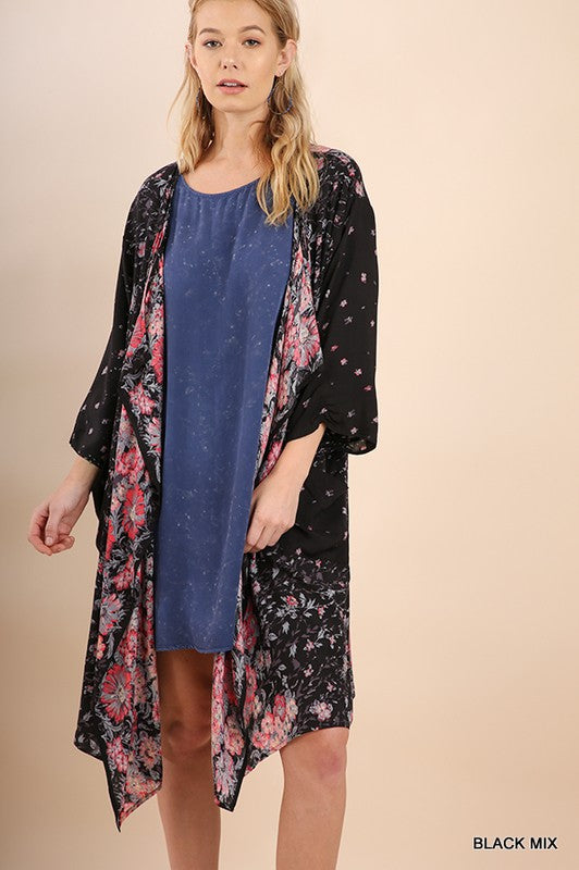 FLORAL KIMONO