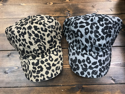 LEOPARD PATTERN ADJUSTABLE HAT